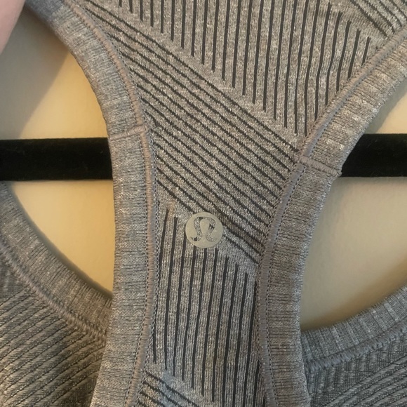 Lululemon Swiftly Tech Racerback tank top - Picture 3 of 4